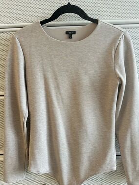 Express Women's Scoop Neck Sweater in Light Taupe